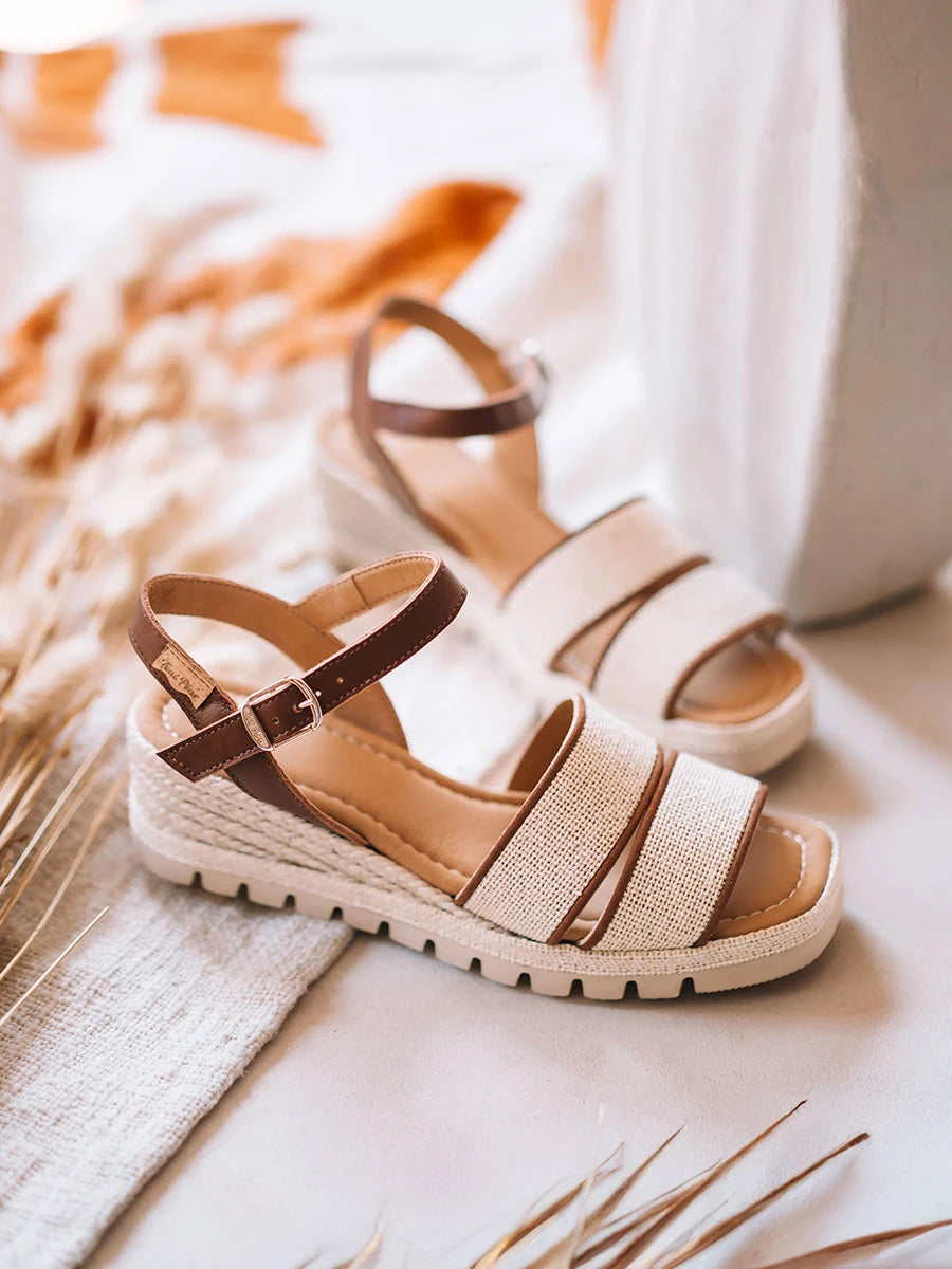  - Zapatillas deportivas de mujer en piel con cordones | AURA  - Toni Pons  