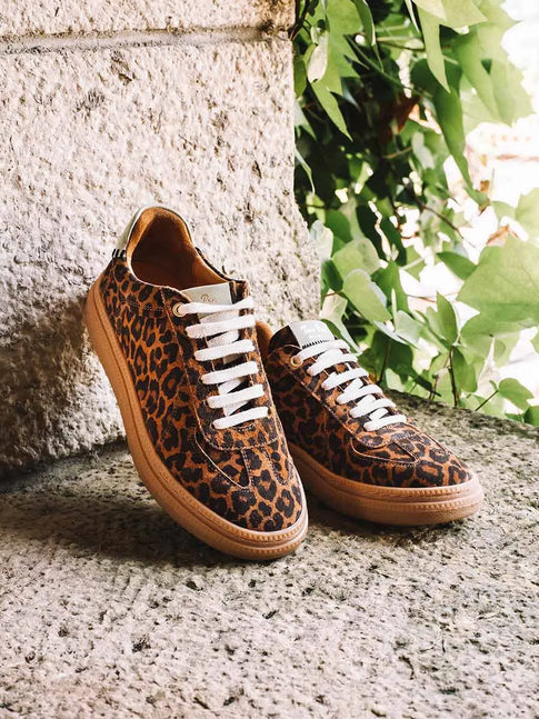 Zapatillas deportivas de piel para mujer con animal print | AUREA