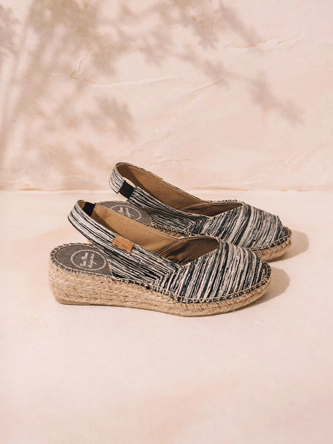 alpargatas mujer - Alpargata peep toe de mujer con cuña y tejido rayado | BERI-RG  - Toni Pons  