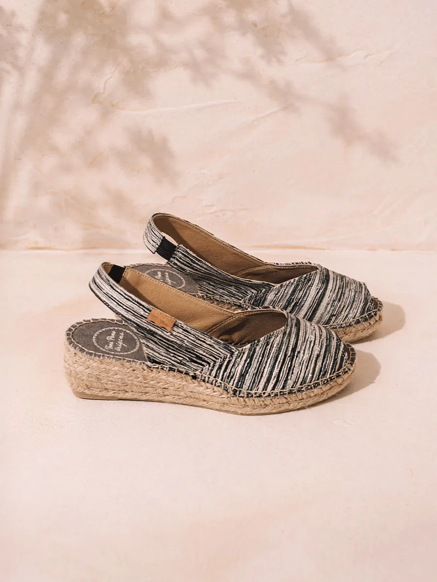 alpargatas mujer - Alpargata peep toe de mujer con cuña y tejido rayado | BERI-RG  - Toni Pons  