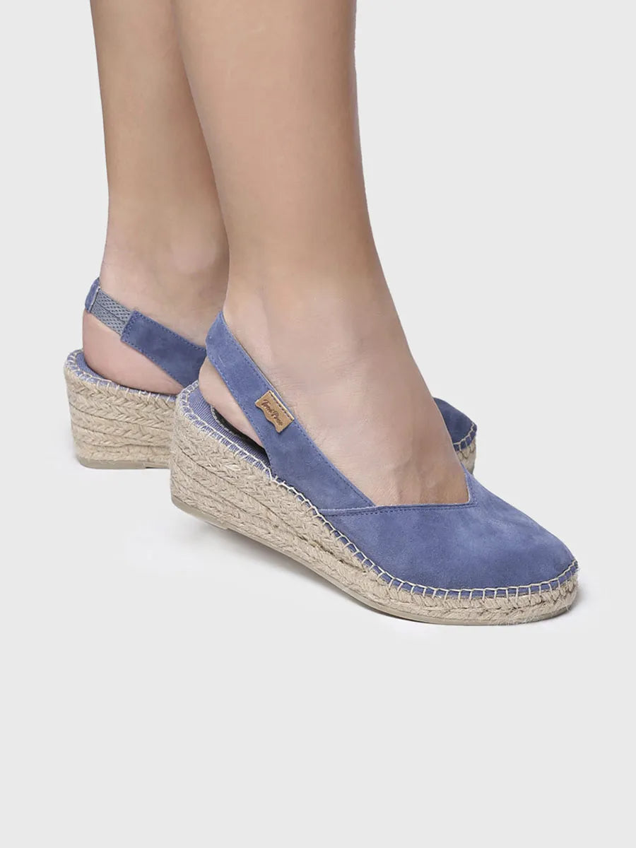 Women's closed wedge espadrilles in suede