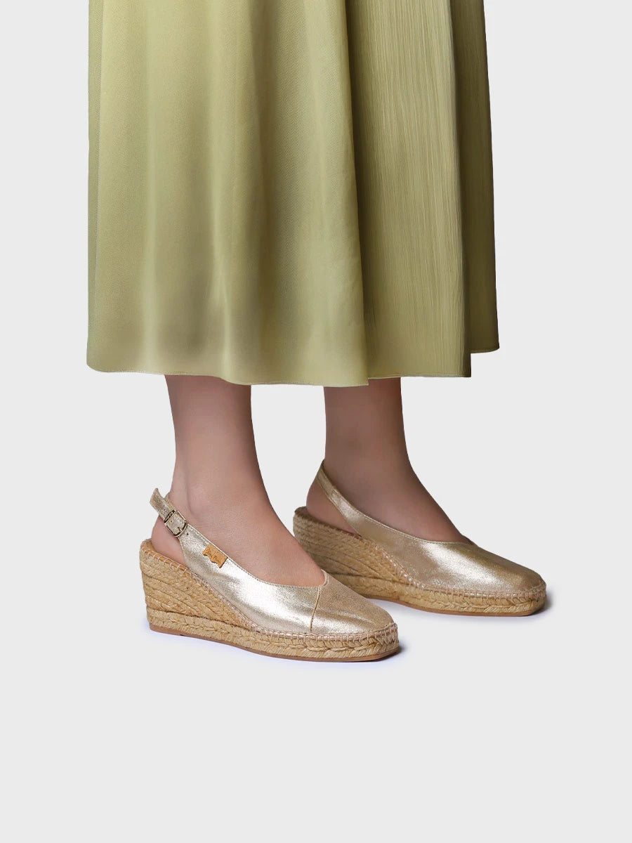  - Alpargatas de cuña cerradas de mujer en piel | BRENDA-AS  - Toni Pons  