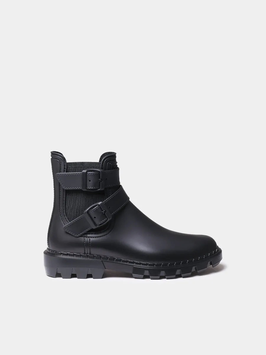 Women's rain boots with shiny elastic bands