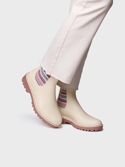 Women's rain boots