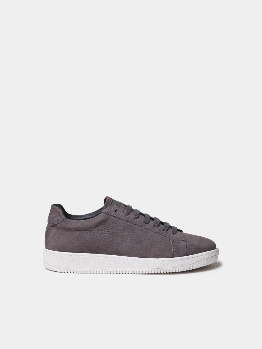 Zapatos con cordones hombre - Deportivas con cordones para hombre en nobuk | DALMAU  - Toni Pons  