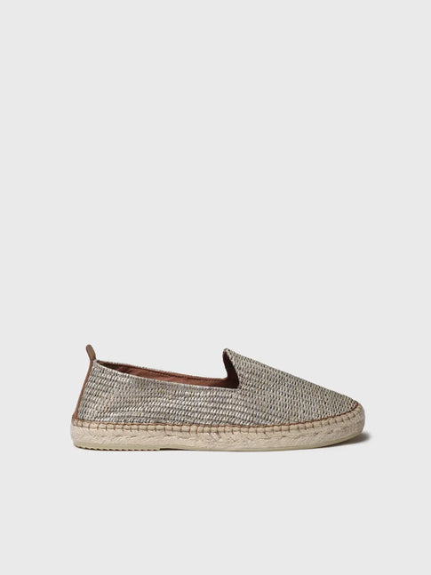  - Alpargata cerrada de hombre en rafia con tirador trasero | DARWIN  - Toni Pons  