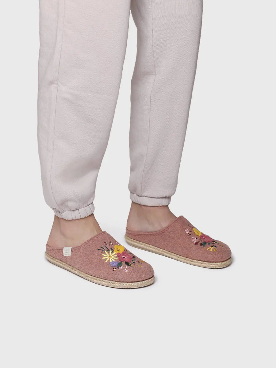 Chaussons pour femmes en feutre avec fleurs 