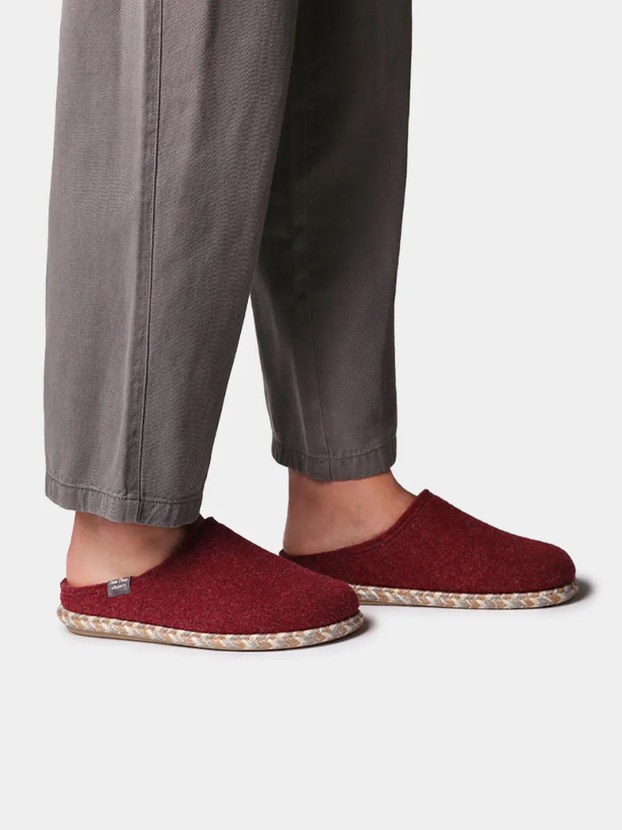 Women's suede lace-up boot