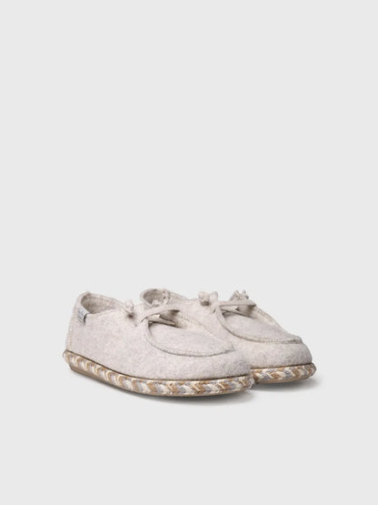 Women's slipper in felt with laces in ecru 