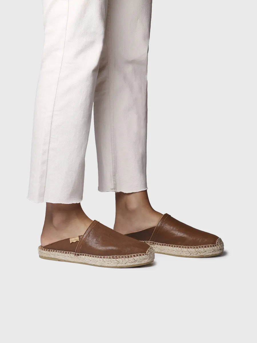  - Alpargatas tipo mule de mujer en piel metalizada | DENISE-P  - Toni Pons  