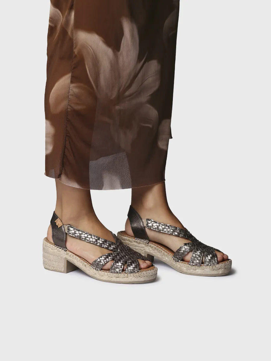 - Alpargatas de tacón bajo de mujer en tejido metalizado | DORIS  - Toni Pons  