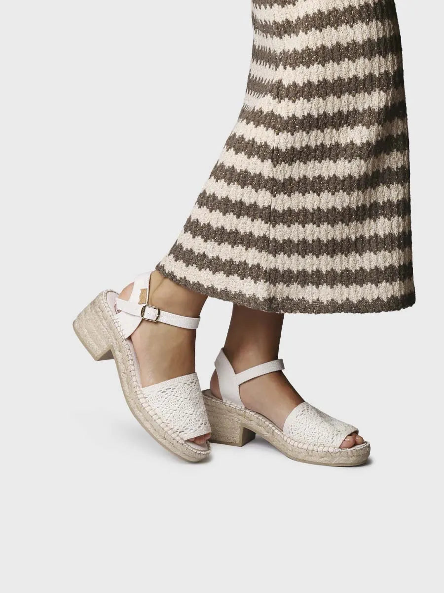  - Alpargatas de tacón bajo de mujer en ganchillo | DOROTEA-AD  - Toni Pons  