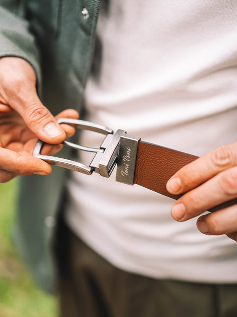 Men's leather belt