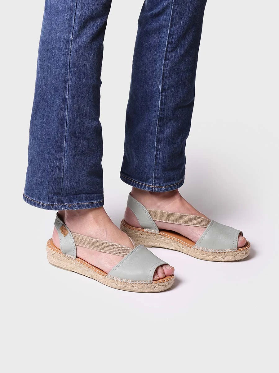  - Sandalia de piel plana con elásticos | ETNA  - Toni Pons  