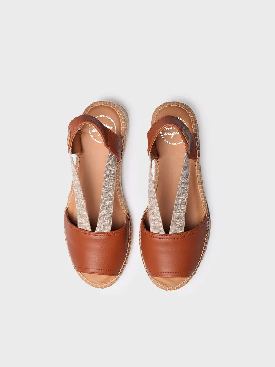  - Sandalia de piel plana con elásticos | ETNA  - Toni Pons  
