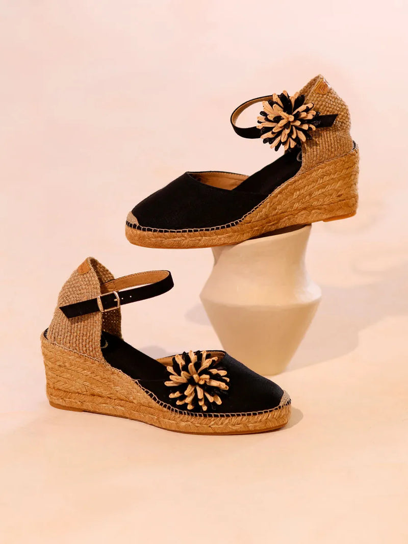 Complementos - Broche de rafia en forma de flor - FLOR-R  - Toni Pons  