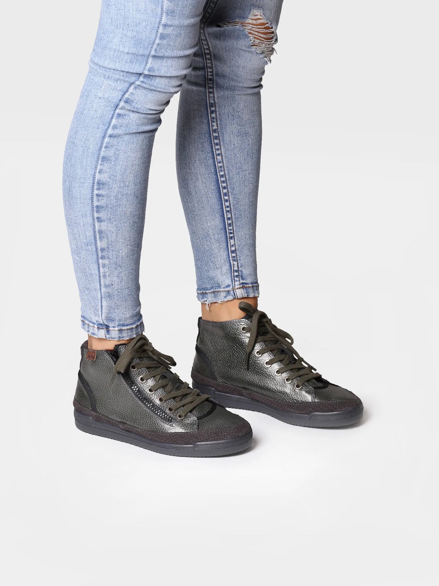 Bota de piel para mujer