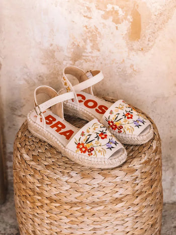 alpargatas mujer - Sandalia plana de mujer con bordado multicolor | GARBET  - Toni Pons  