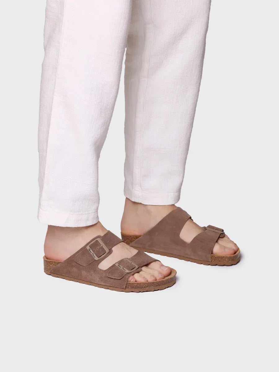 Men's sandal with buckles