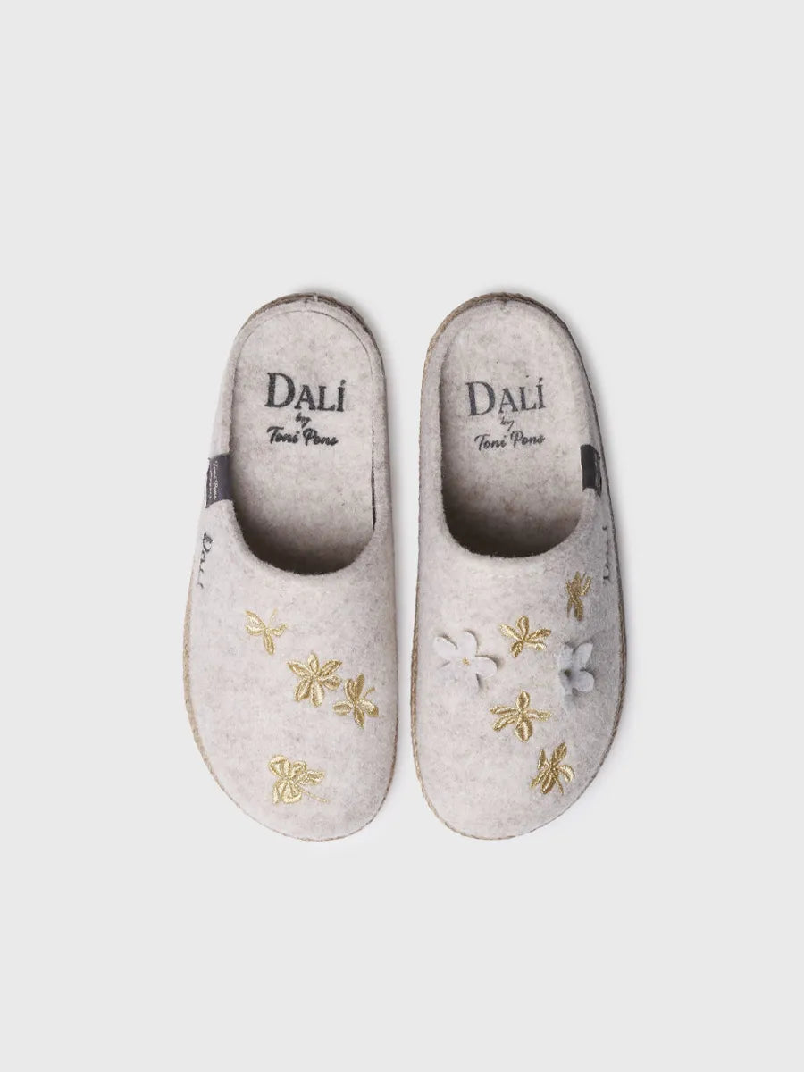 Women's slippers inspired by Salvador Dalí's work in ecru 