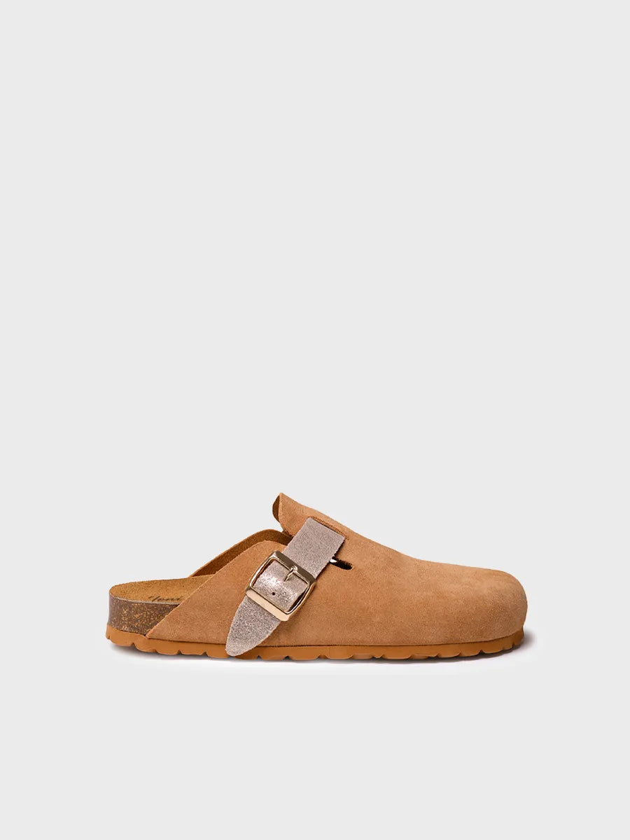 Women's clog in suede with buckle