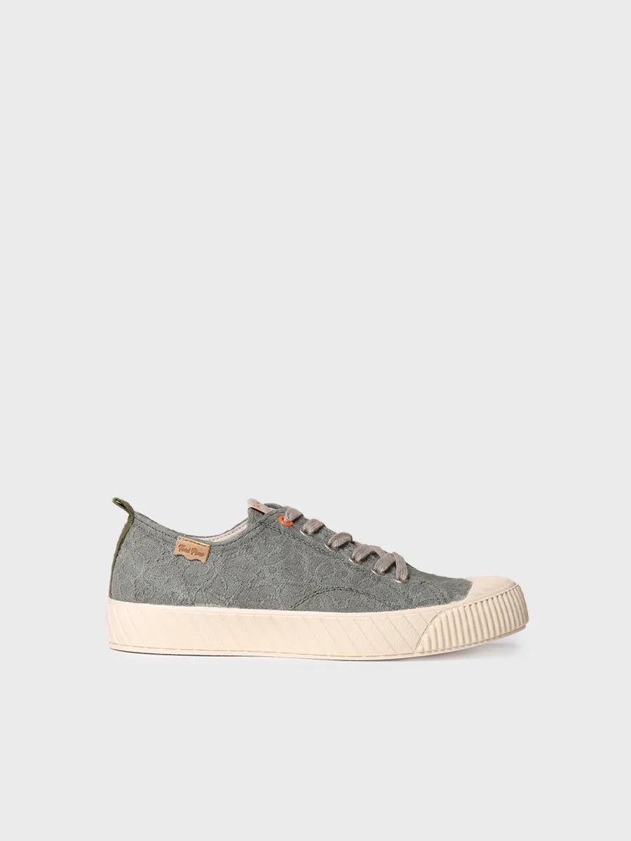 Women's low-top trainers in recycled fabric