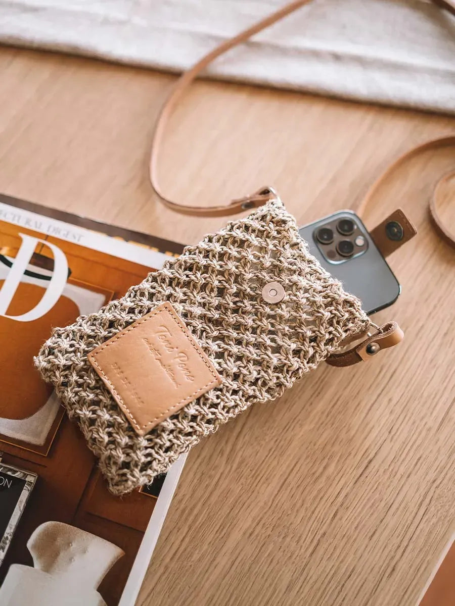 Jute mobile phone bag