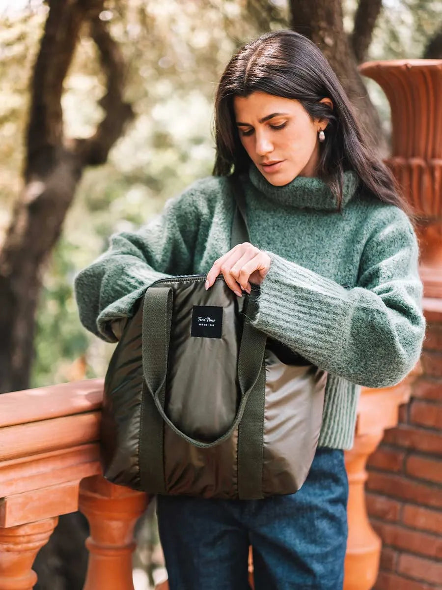 Complementos - Bolso para mujer en material acolchado brillante | GINNY  - Toni Pons  