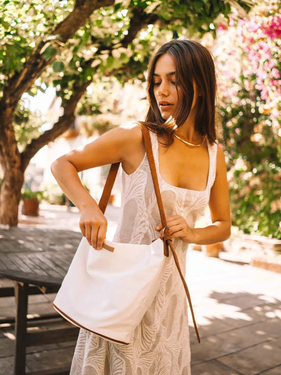 Complementos - Bolso de mujer en lona de algodón con asa ajustable | GOA  - Toni Pons  