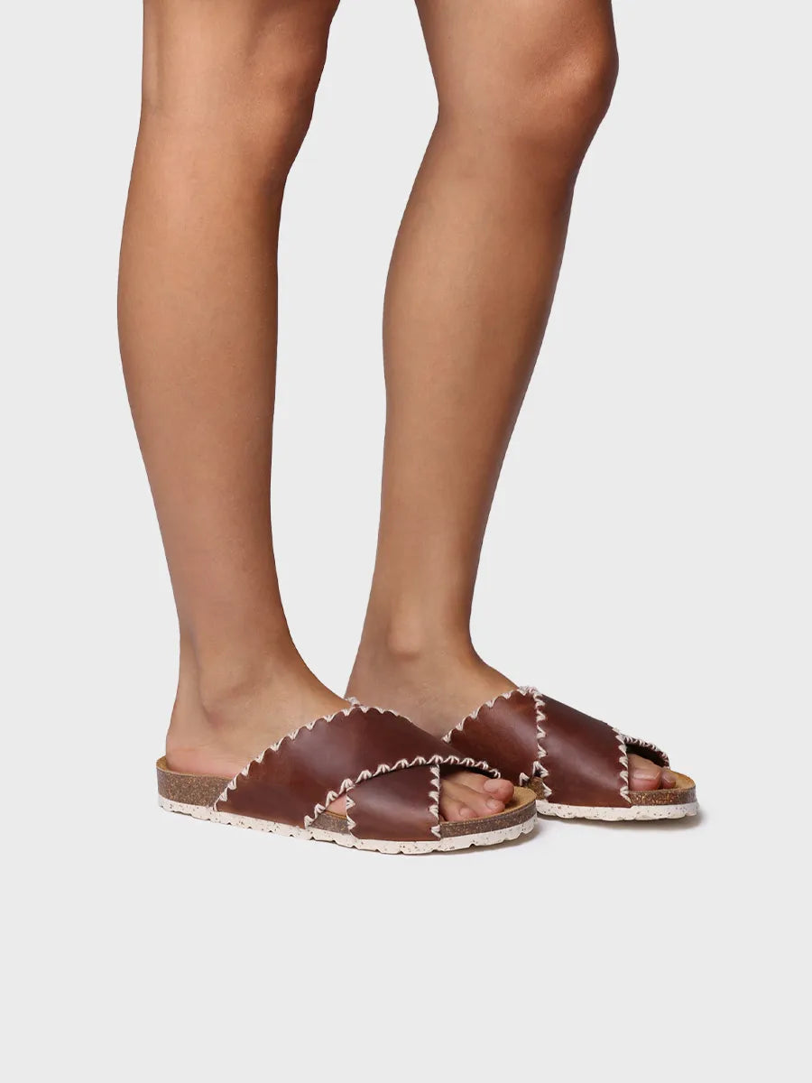 Women's BIO sandal in leather with crossed straps