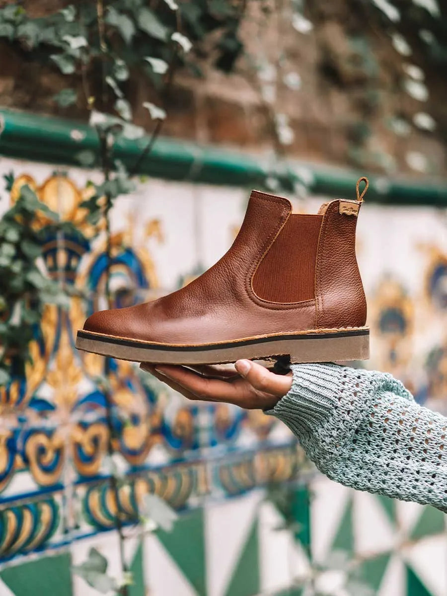 Women's leather Ankle boot in camel 