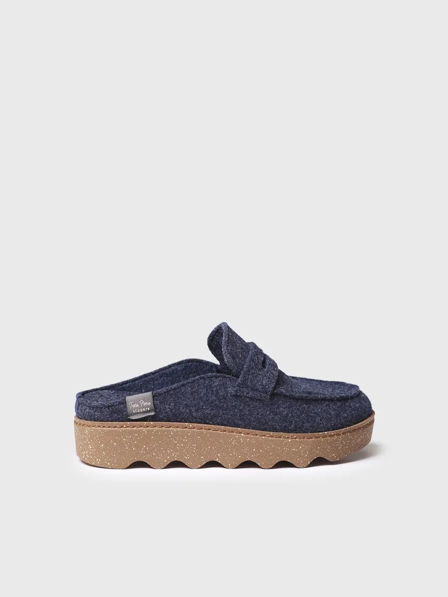 Women's slipper with platform sole in grey 