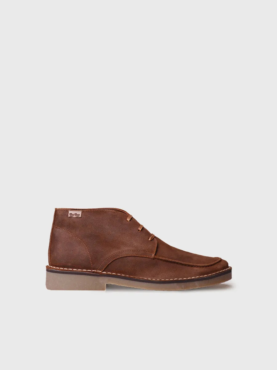 Bottines en daim pour homme en kaki 