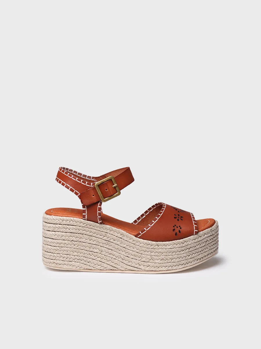 Women's espadrille in leather with jute platform and buckle