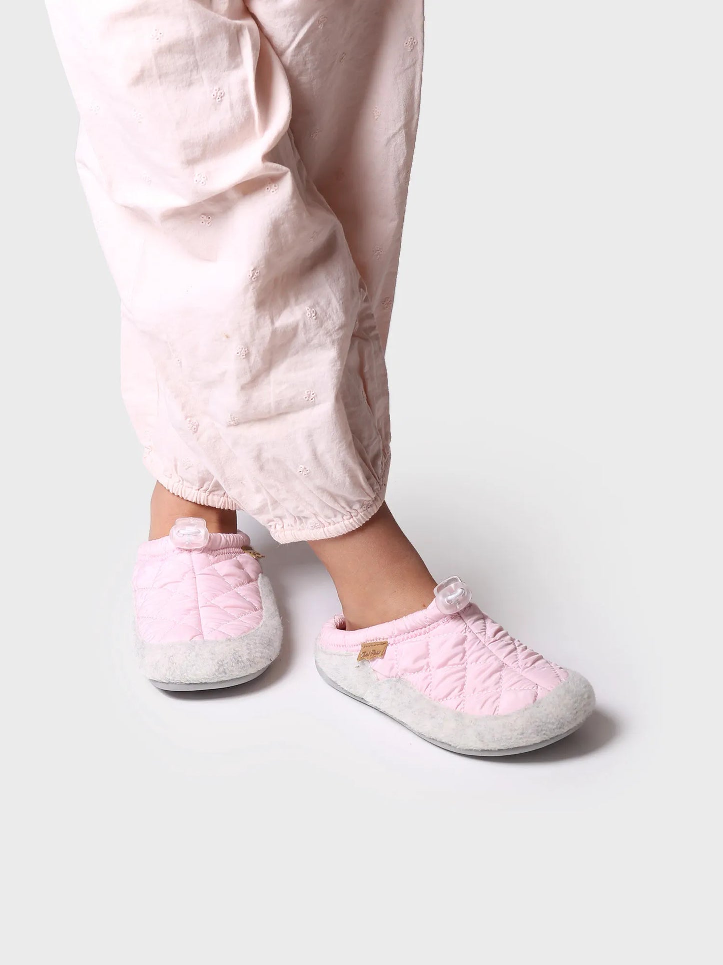 Zapatillas de casa mujer - Slippers para niños en fieltro y tejido acolchado  | LAND-UM  - Toni Pons  