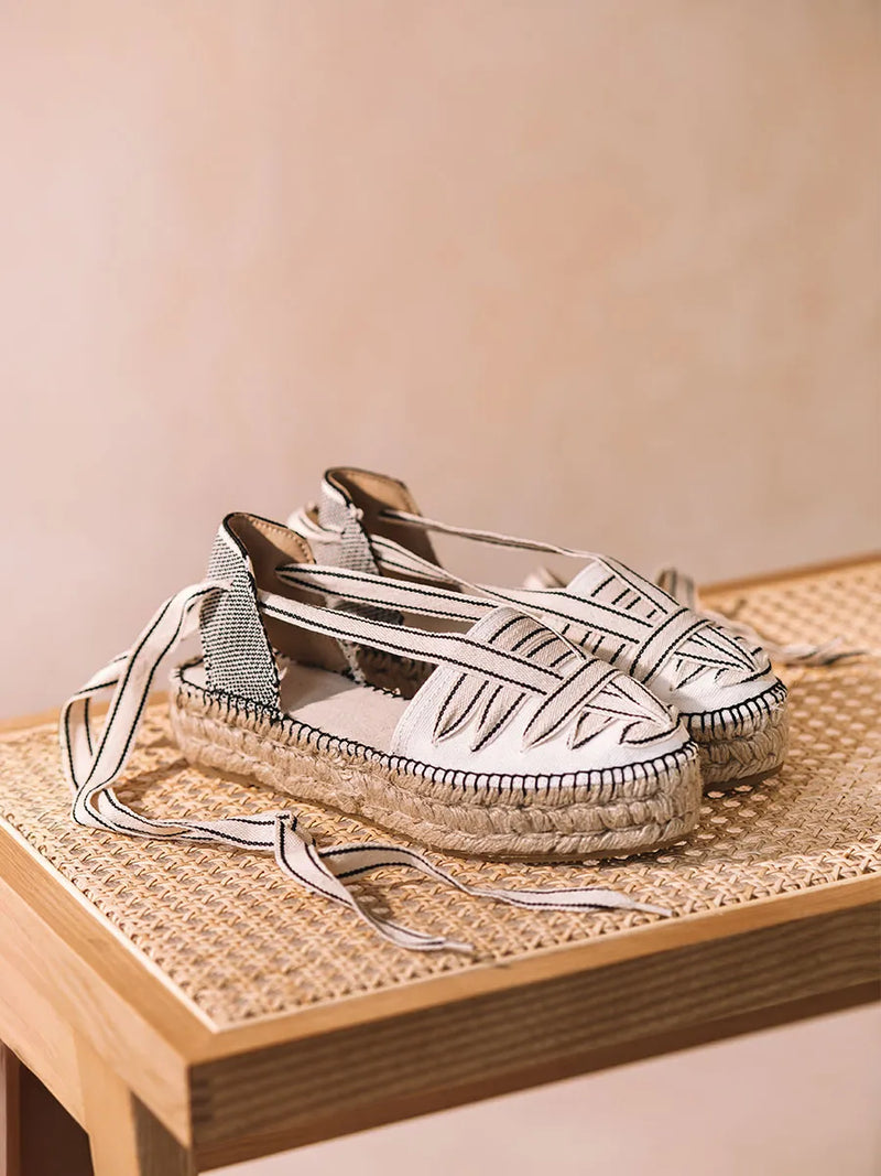 LIONETTE - Flat espadrille for women with straps - LIONETTE