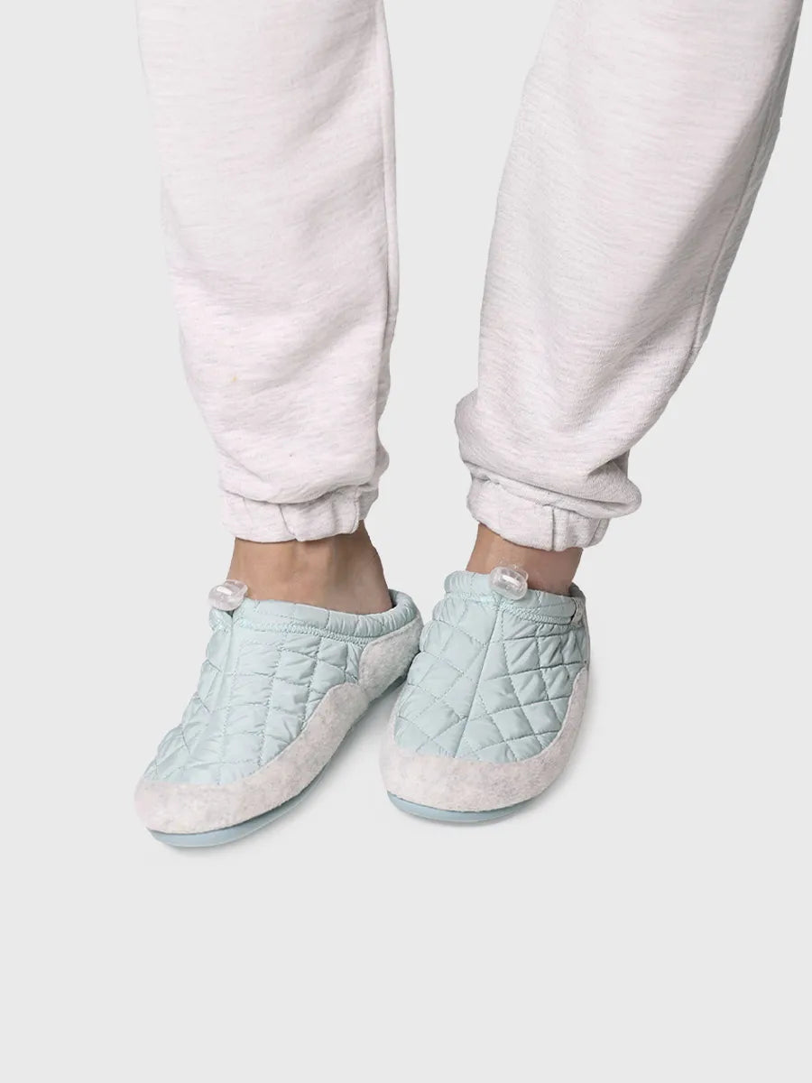 Chaussons pour femme en tissu matelassé et feutre en menthe 