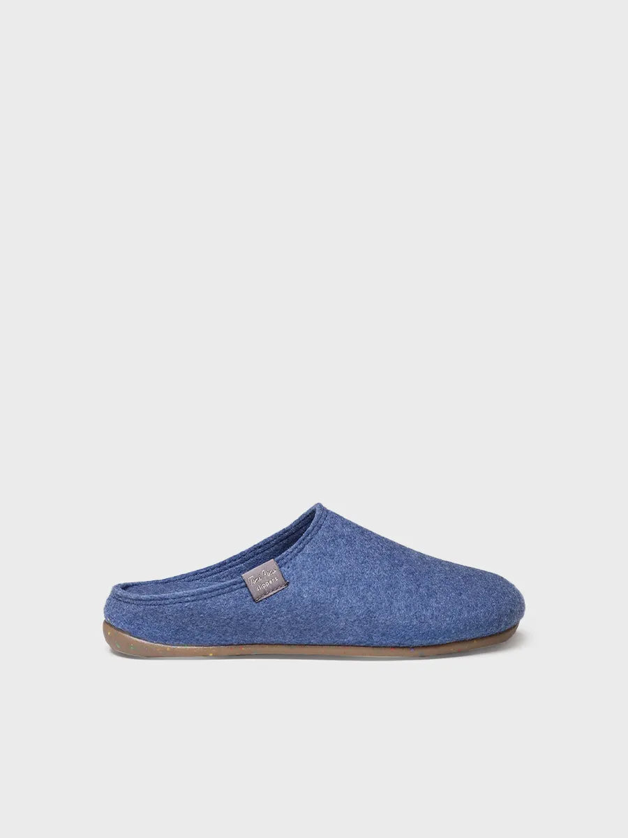 Women's clog-style shoe made from recycled felt