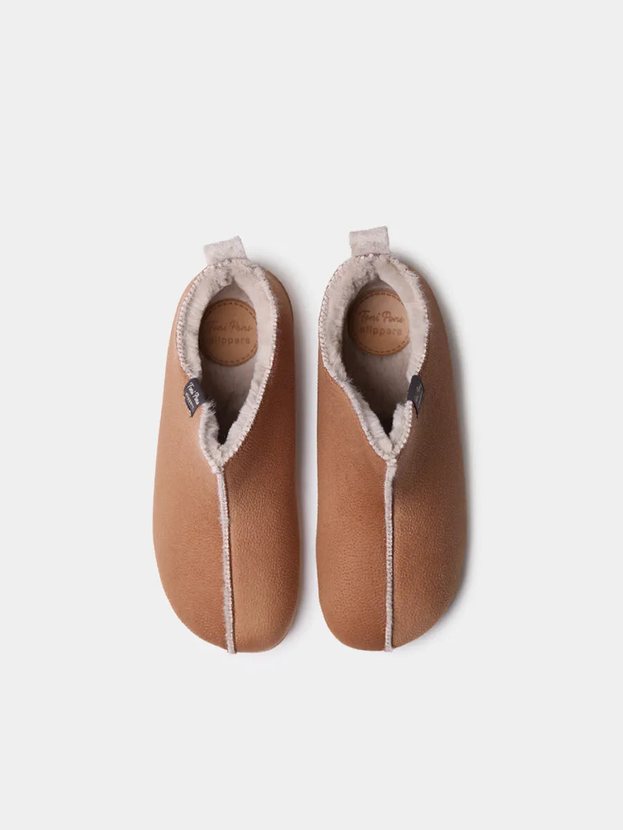 Women's ballerina-style slippers with inner lining
