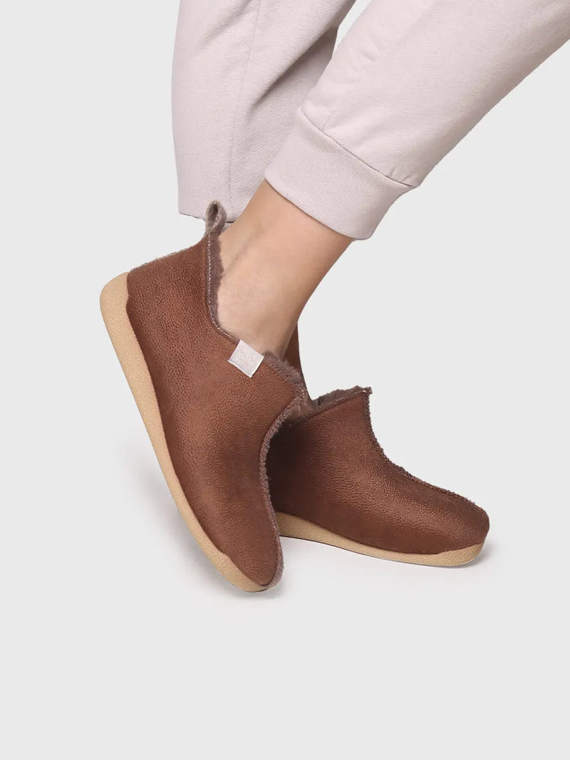 zapatillas de casa mujer - Zapatilla de casa abotinada para mujer en piel | MOSCU-BD  - Toni Pons  