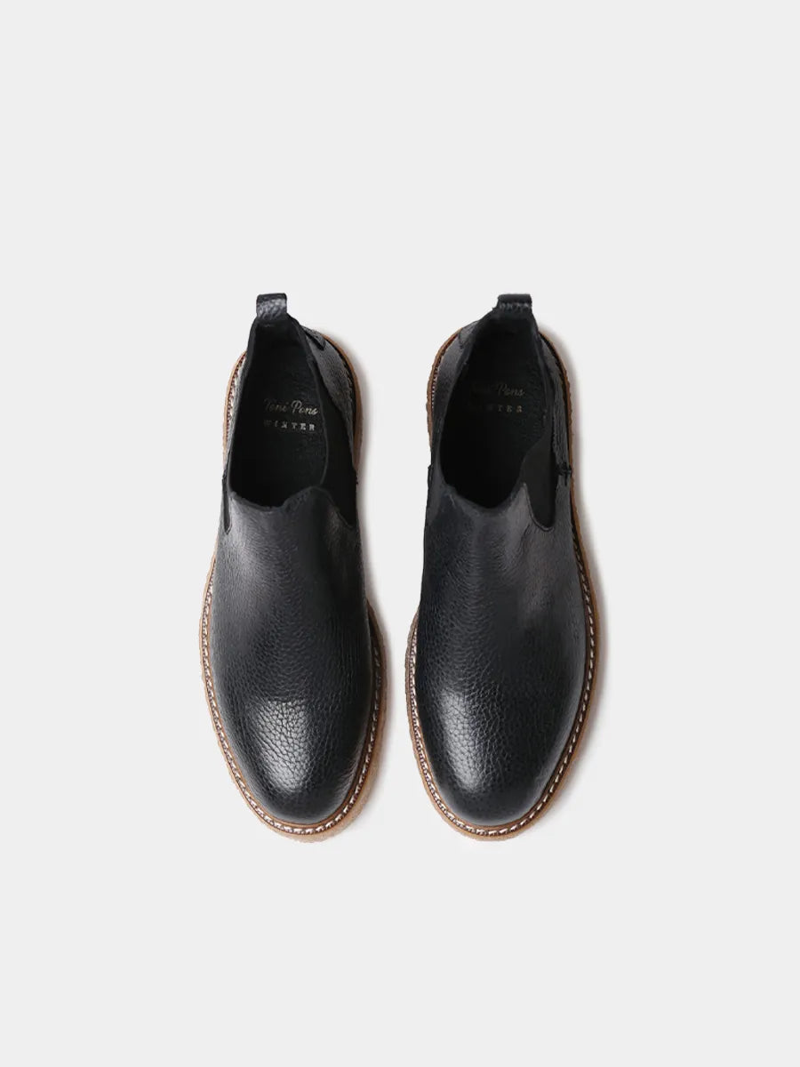 Women’s loafer in metallic leather
