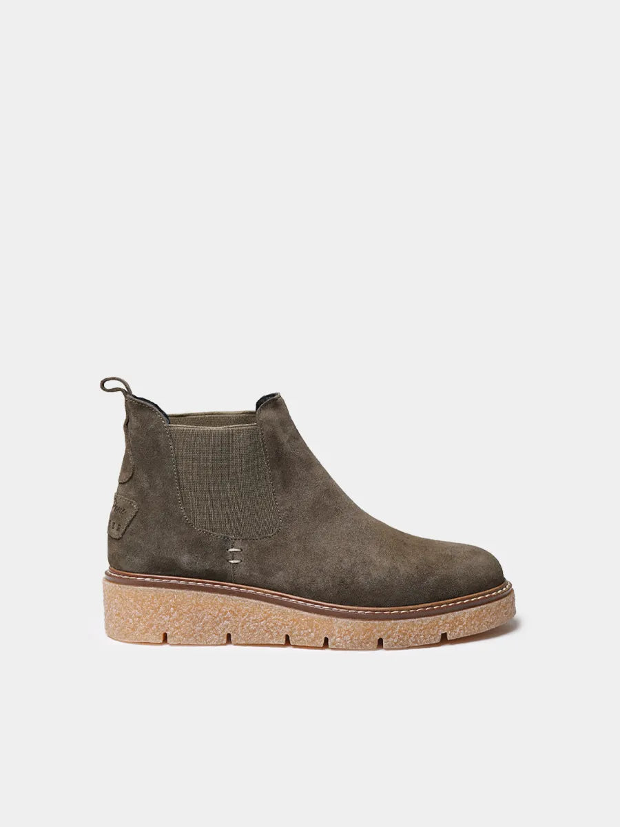 Women’s Mary Janes in snake-effect leather