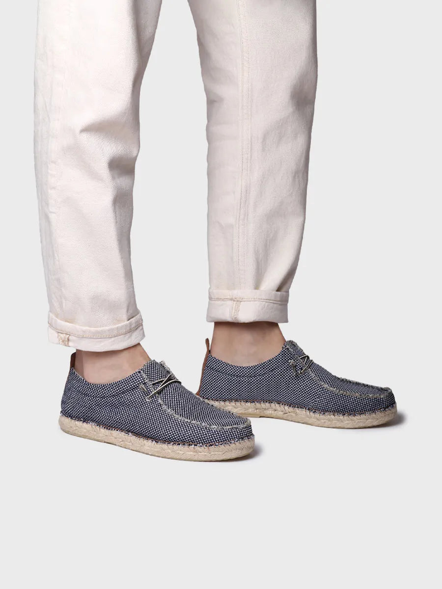 Men's espadrille in mesh-like fabric with laces