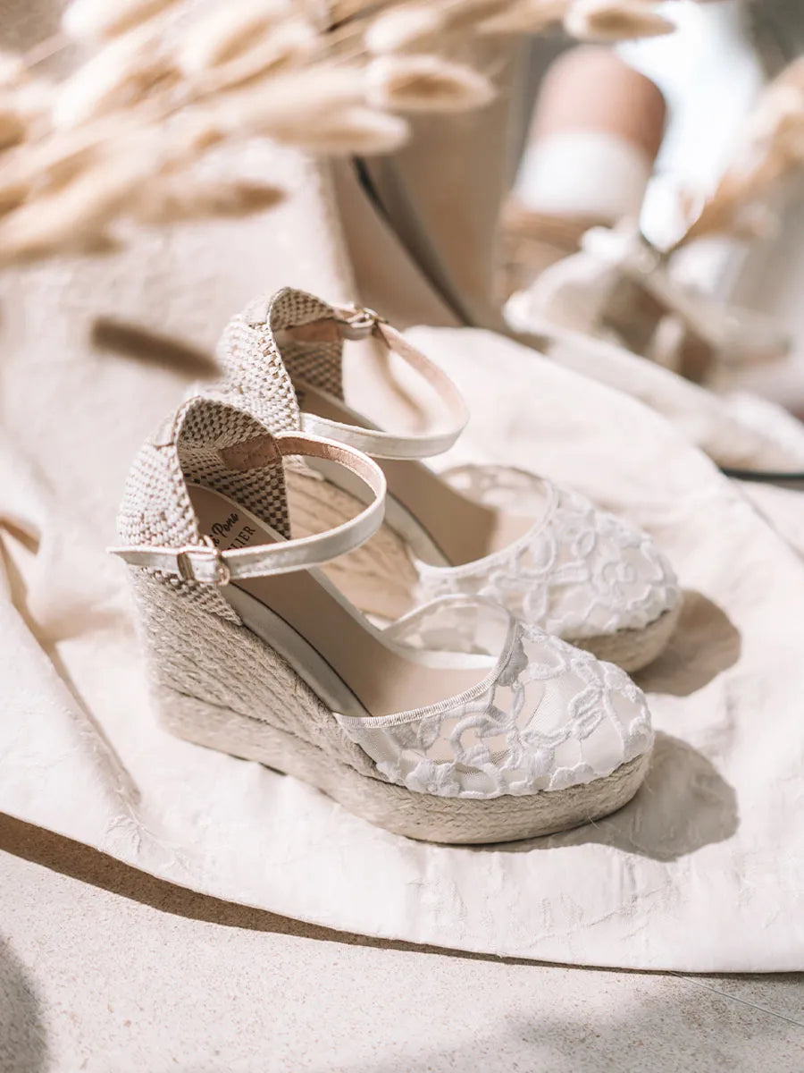 Espadrillas bianche da sposa con zeppa 