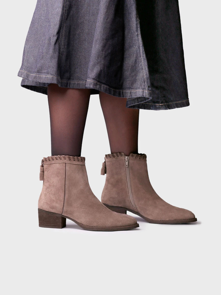 Botines mujer - Botín en serraje con trenzado y borlas para mujer | PATERNA-SY  - Toni Pons  