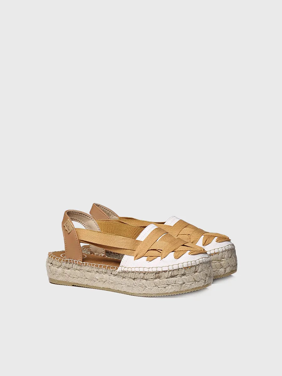 Flat espadrilles with crossed straps