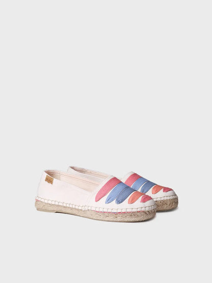 Women's flat espadrilles with straps