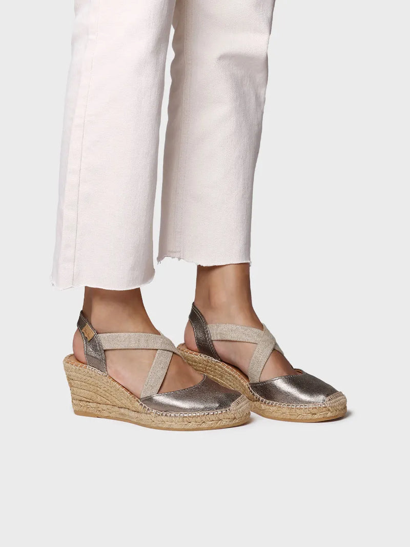 SABA-P - Wedge espadrilles in leather in Nougat colour | TONI PONS