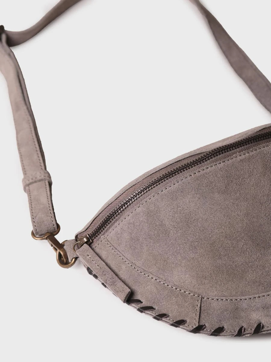 Complementos - Bolso bandolera en serraje con trenzado de piel | SAMY  - Toni Pons  