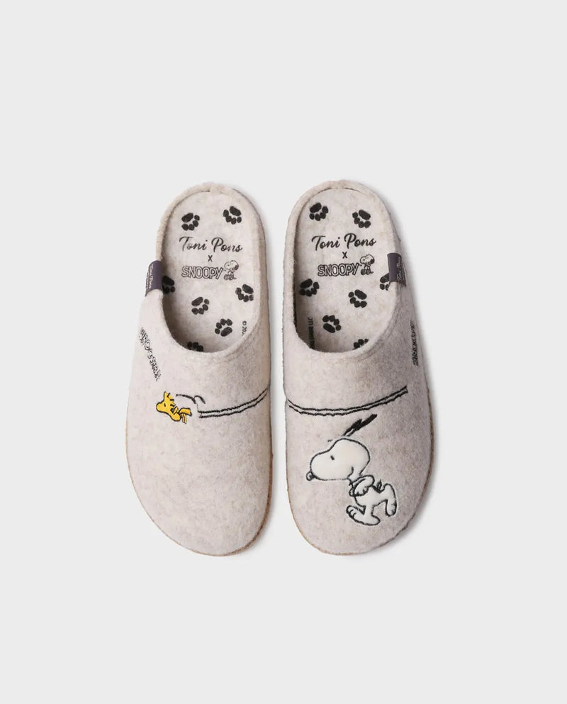 Zapatillas de casa mujer - Slippers tipo zueco de Snoopy para mujer en fieltro | SNOOPY  - Toni Pons  
